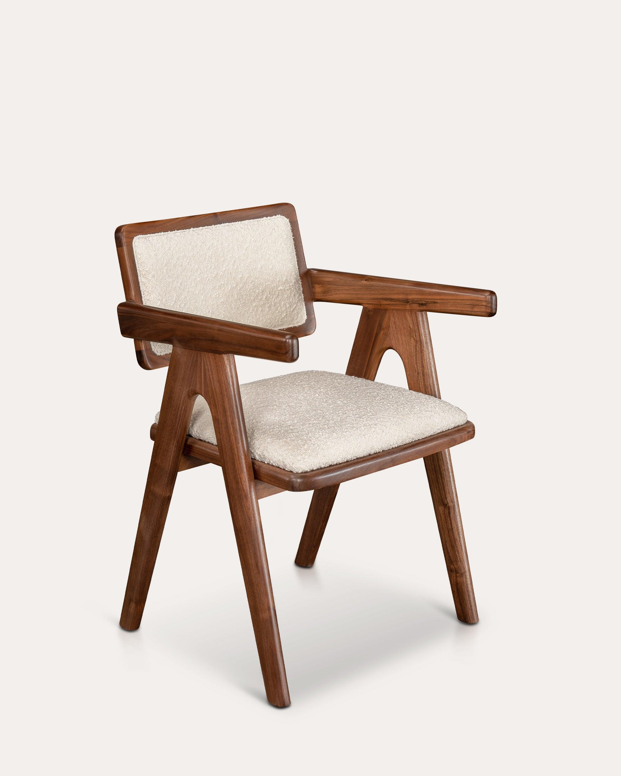 Monarch Dining Table Set With Siena Chairs - at KUMO HOME