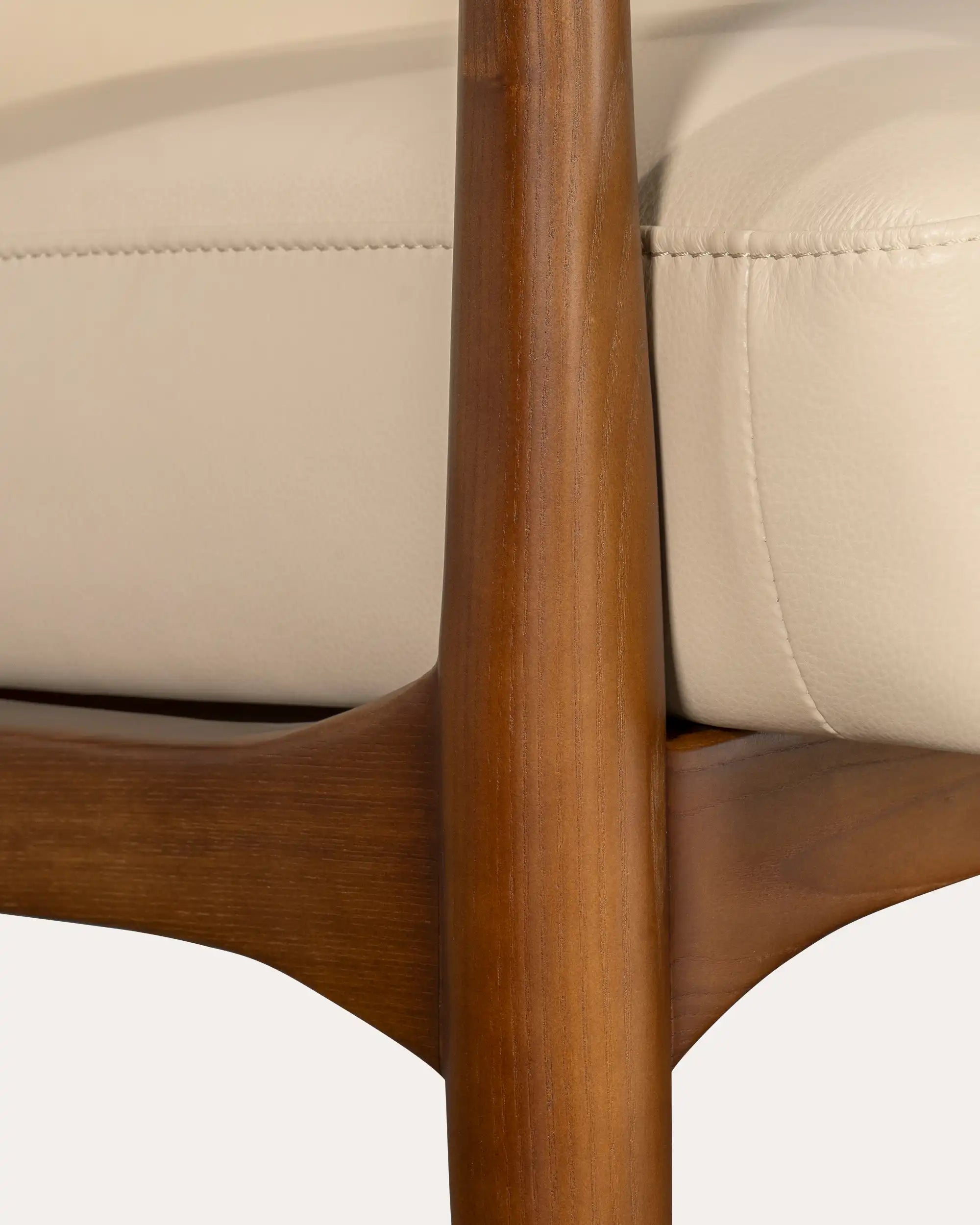 Nomad Walnut Leather Chair | Lounge Chair