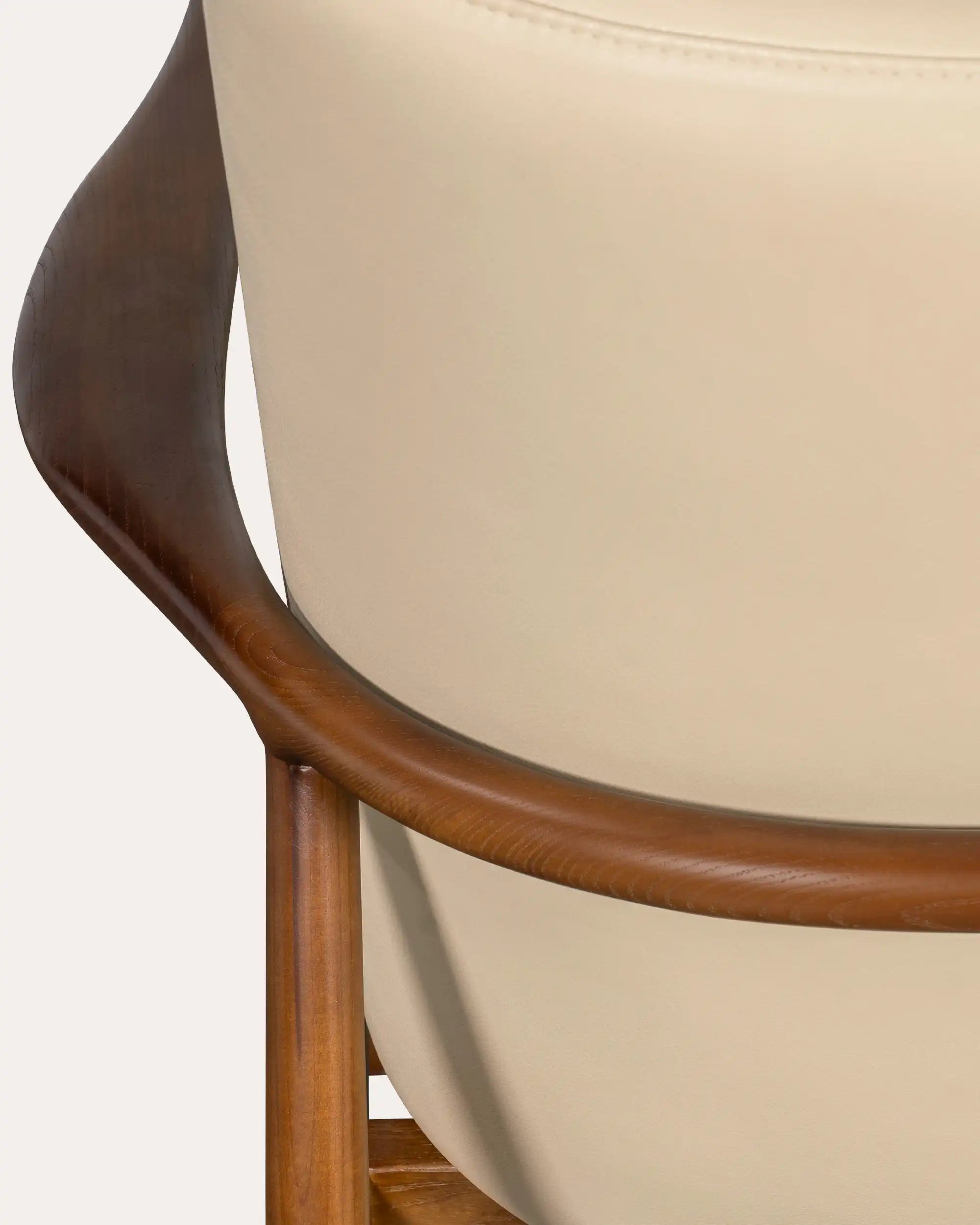 Nomad Walnut Leather Chair | Lounge Chair