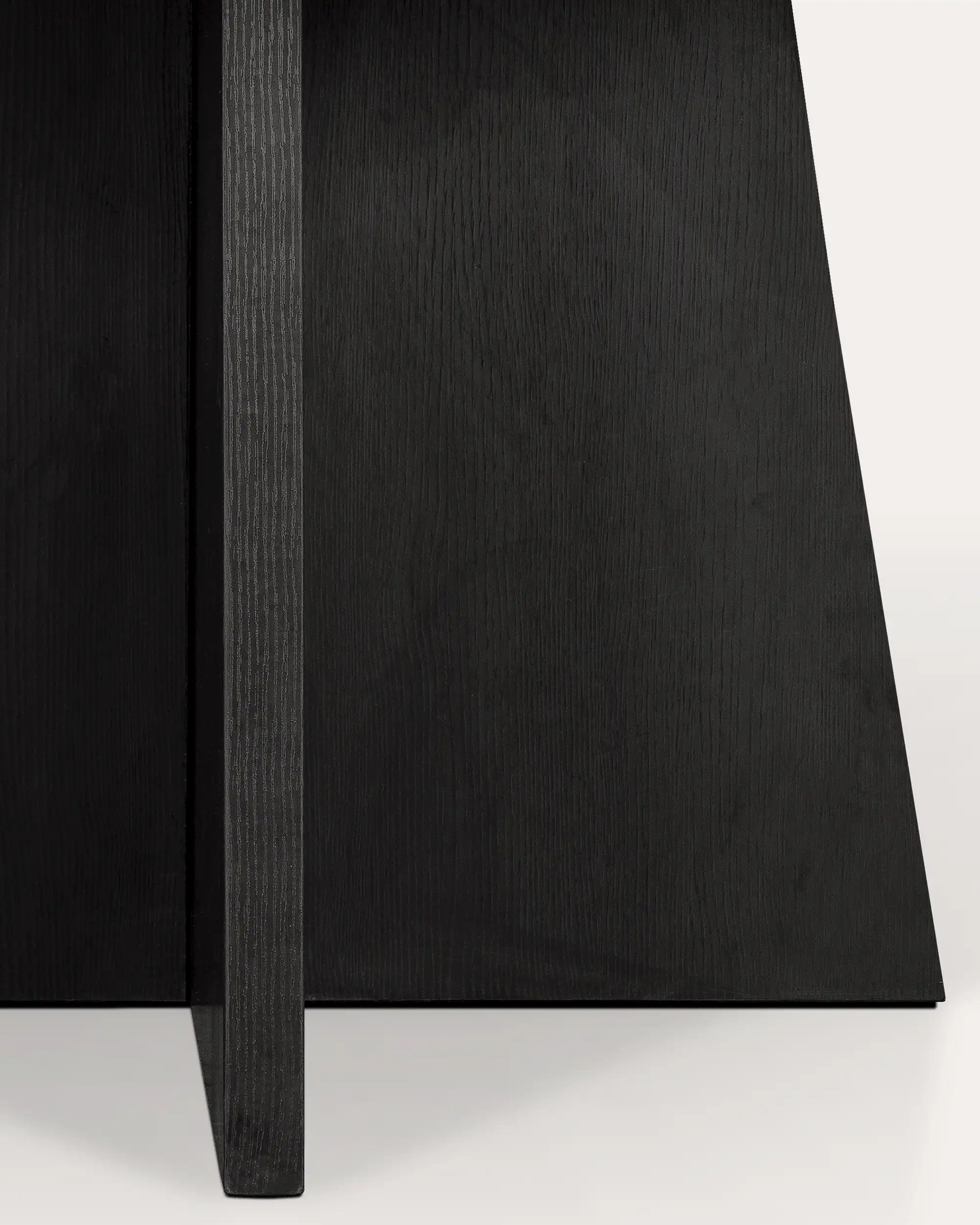 Black Round Dining Table - at KUMO HOME